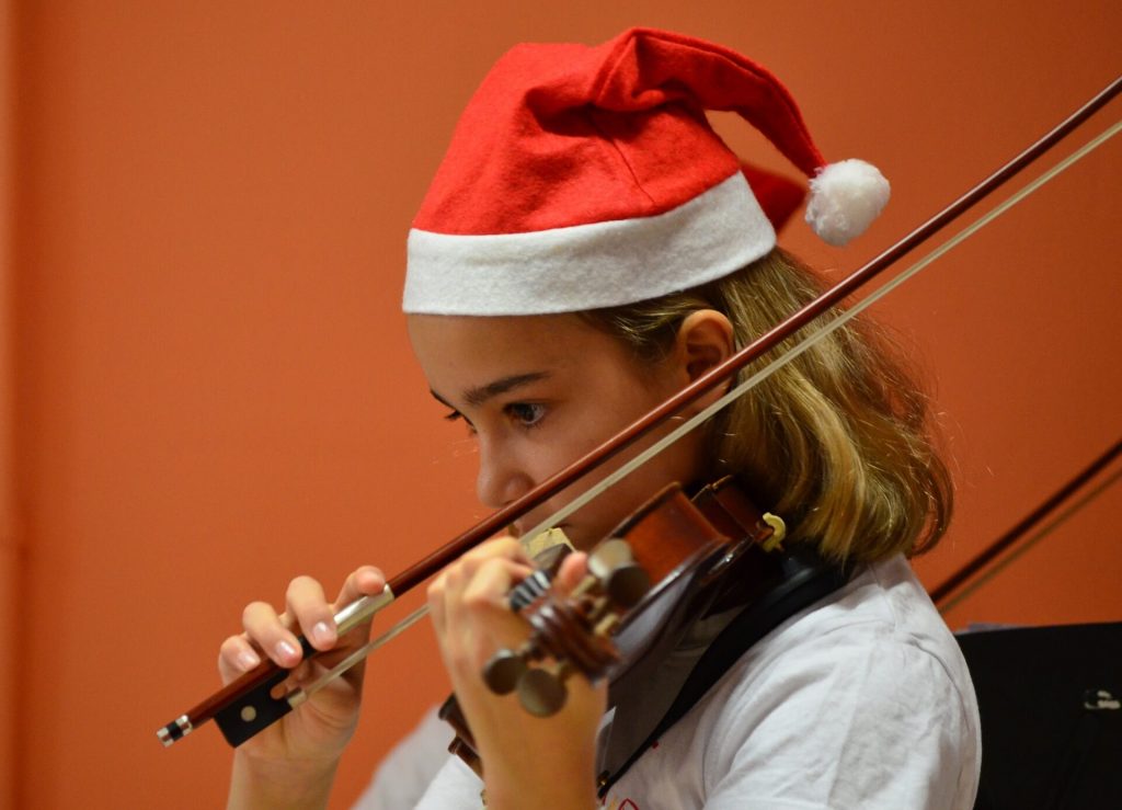 violinist girl